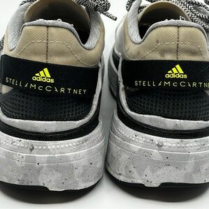 Adidas Earthlight Mesh Women’s Sneakers by Stella McCartney 7.5 Black/grey/neon